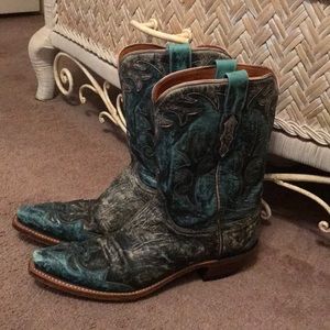 Lucchese women’s boots